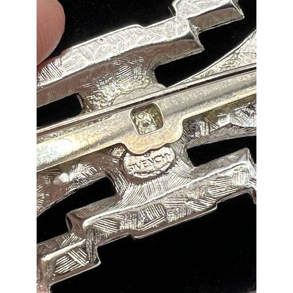 Vintage Givenchy Signed Art Deco Style Enamel Rhinestone Bow Tie Brooch Pin - Picture 2 of 6